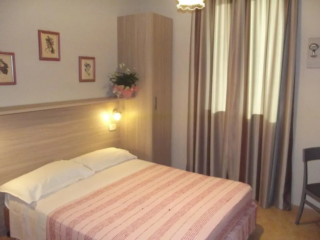 Hotel Piccadilly Montecatini Terme 3*,
